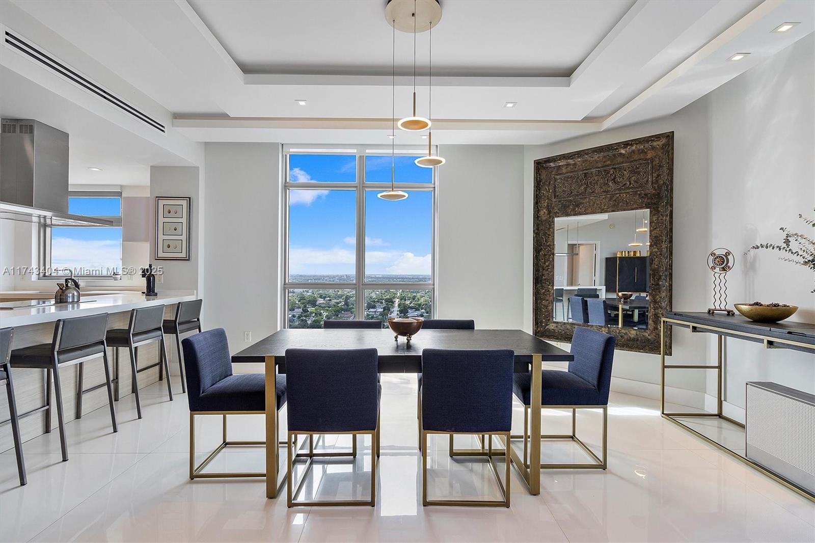 MARINA PALMS RESIDENCES N - Residential