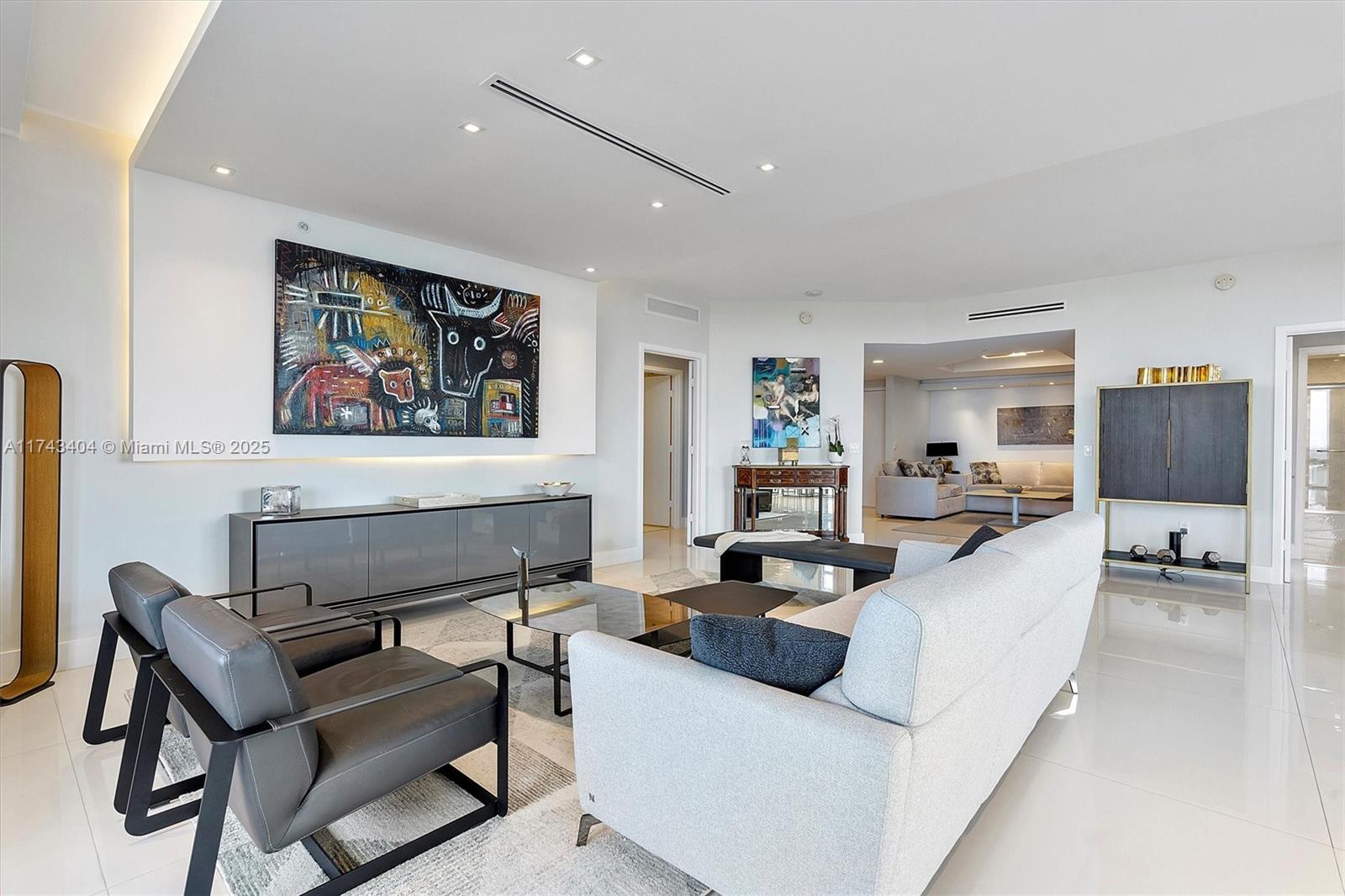 MARINA PALMS RESIDENCES N - Residential