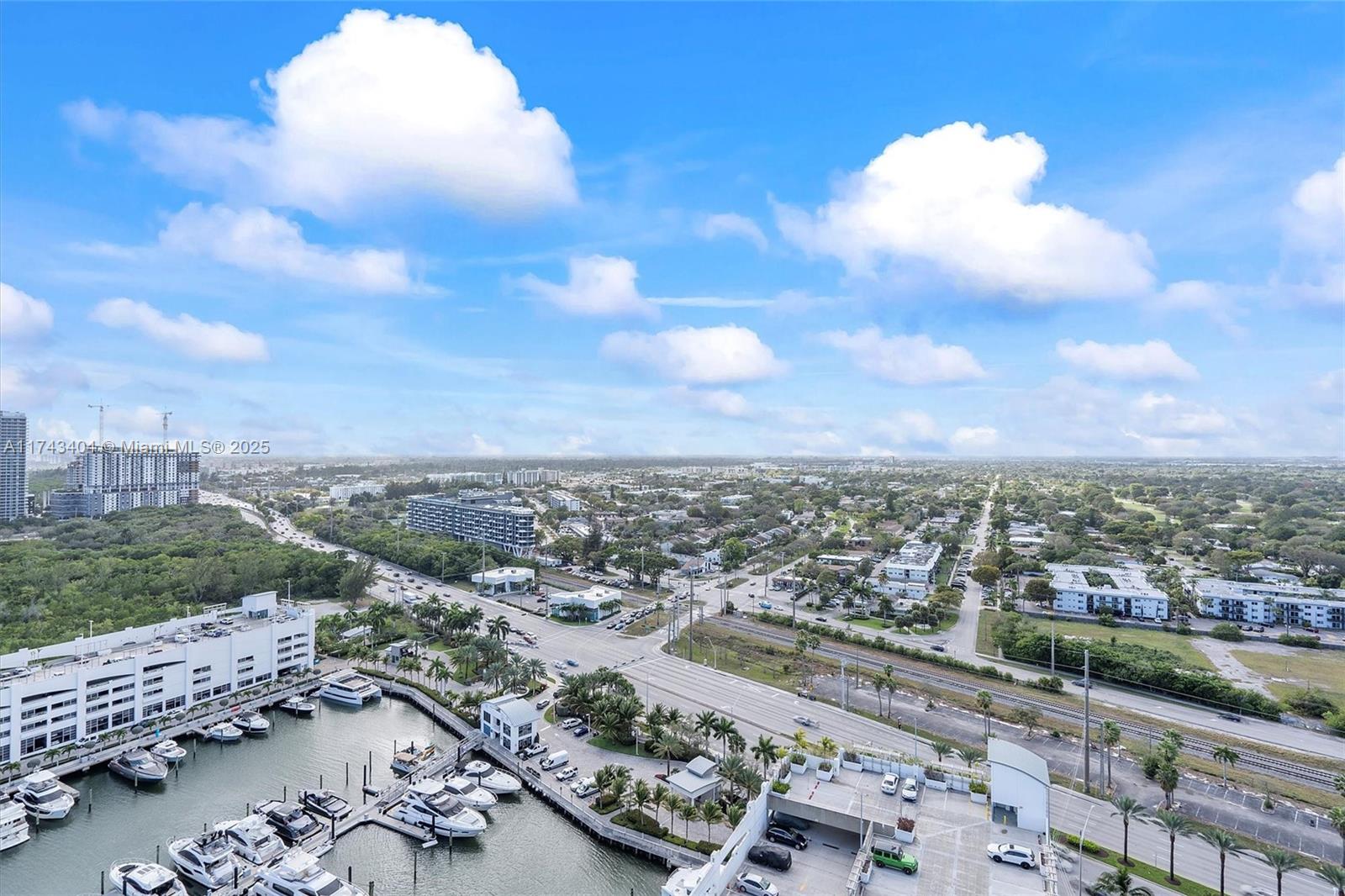 MARINA PALMS RESIDENCES N - Residential