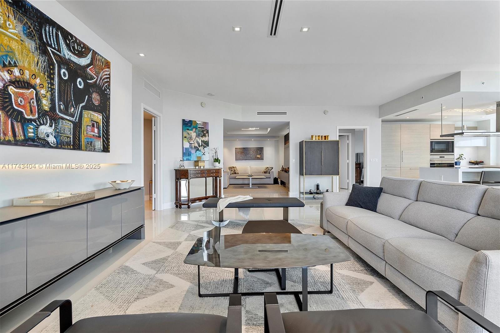 MARINA PALMS RESIDENCES N - Residential