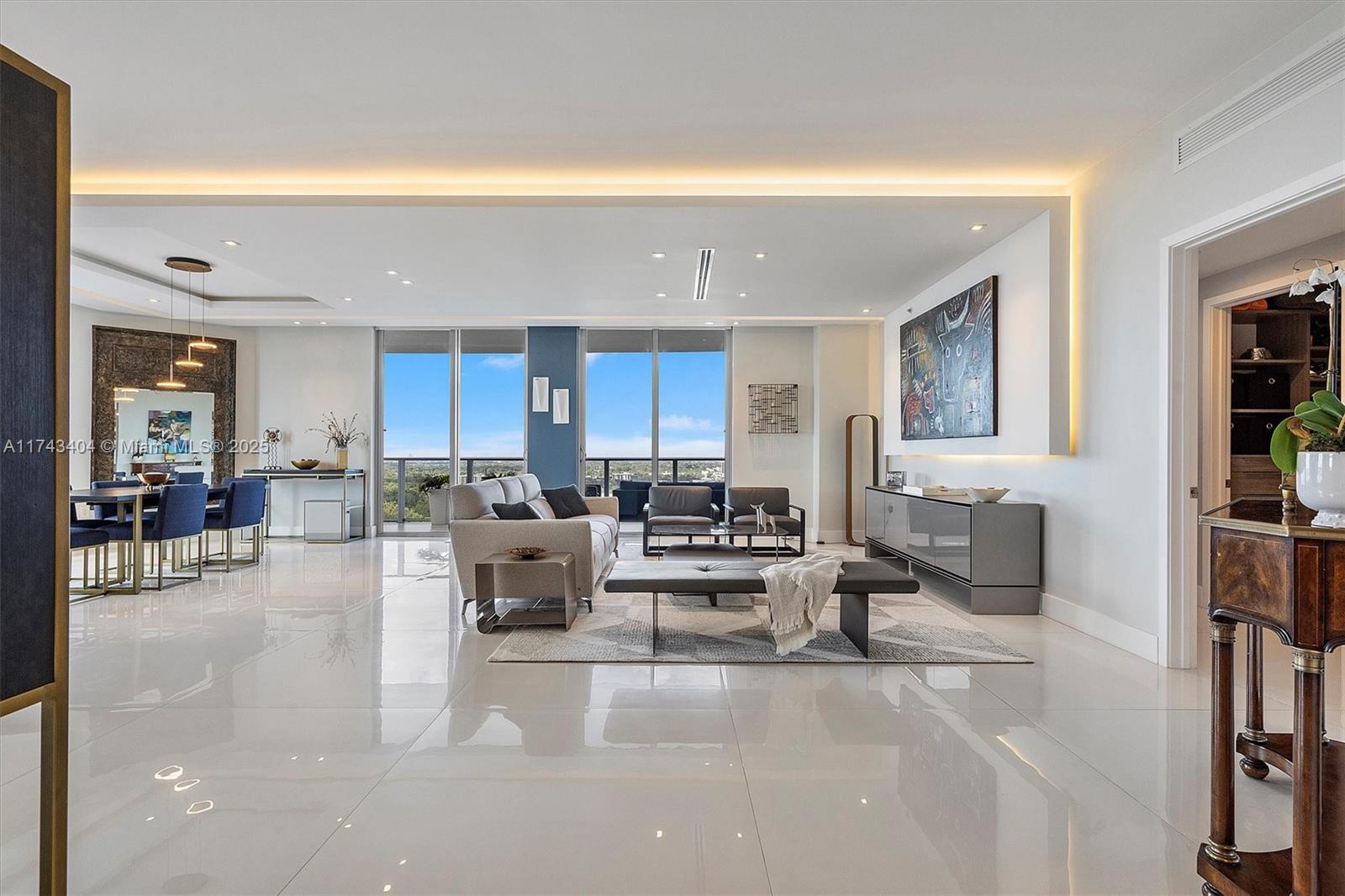 MARINA PALMS RESIDENCES N - Residential