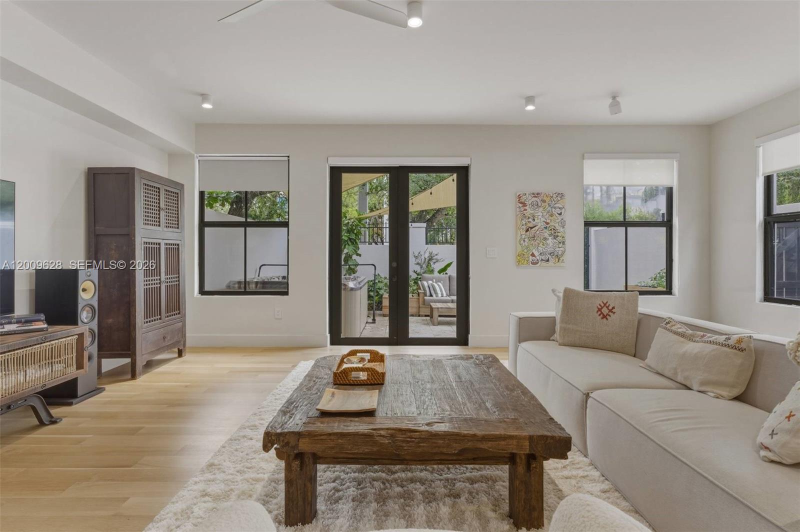GROVE ENCLAVE CONDO - Residential
