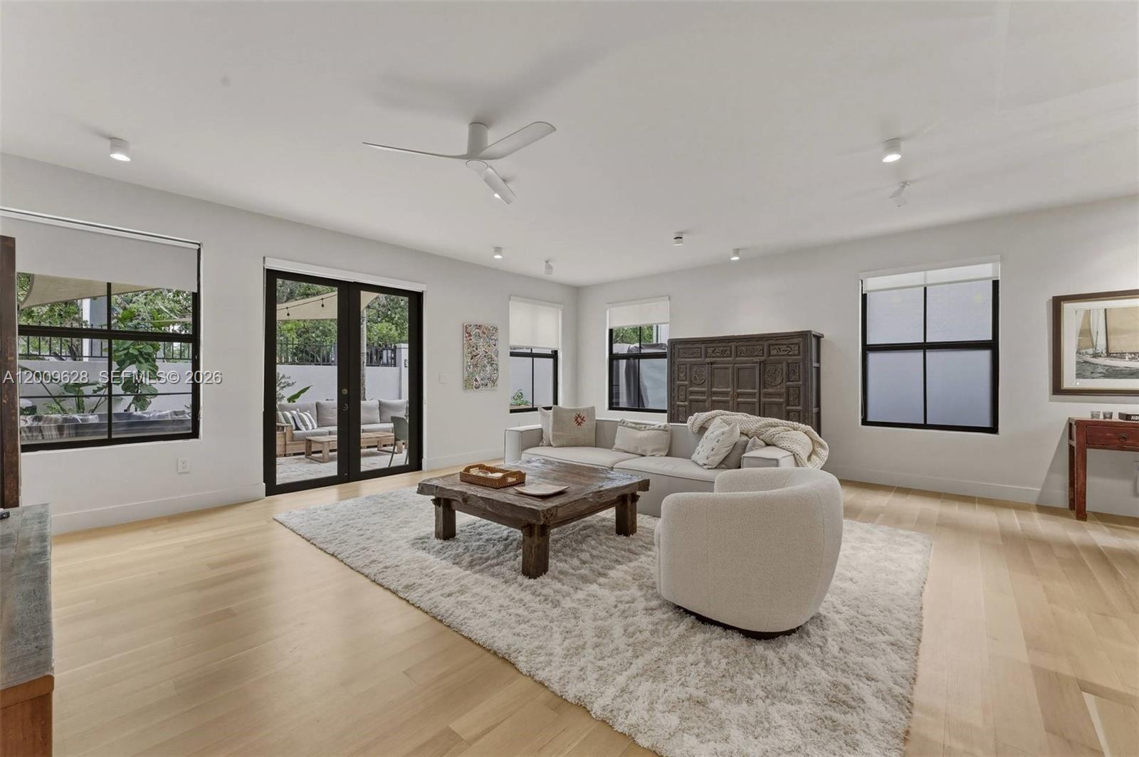 GROVE ENCLAVE CONDO - Residential