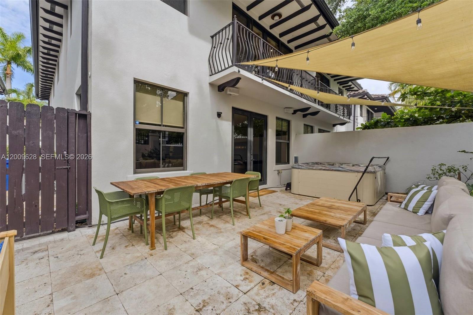 GROVE ENCLAVE CONDO - Residential