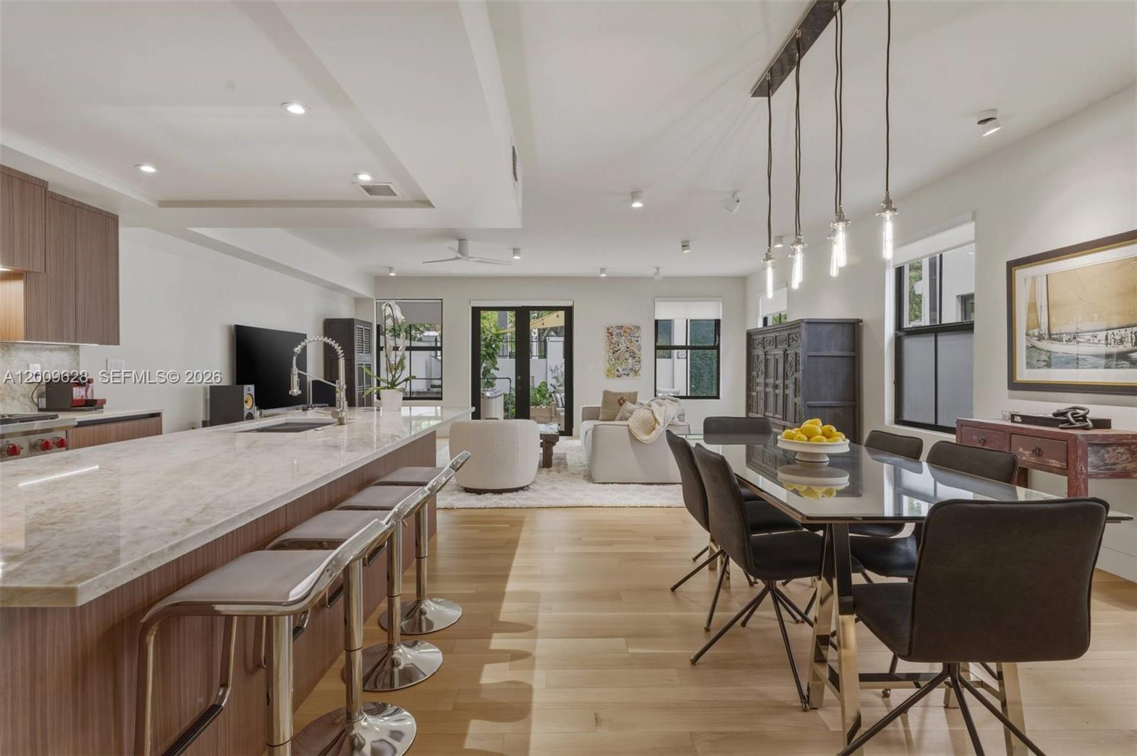 GROVE ENCLAVE CONDO - Residential