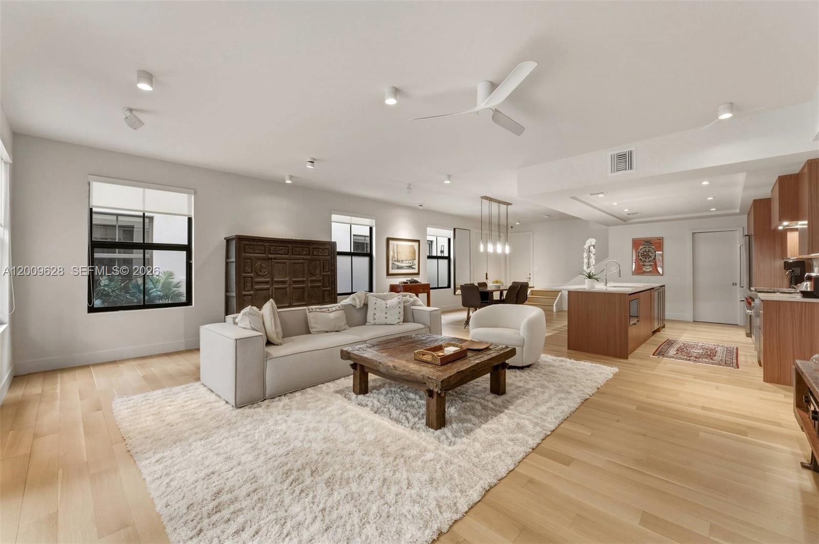 GROVE ENCLAVE CONDO - Residential