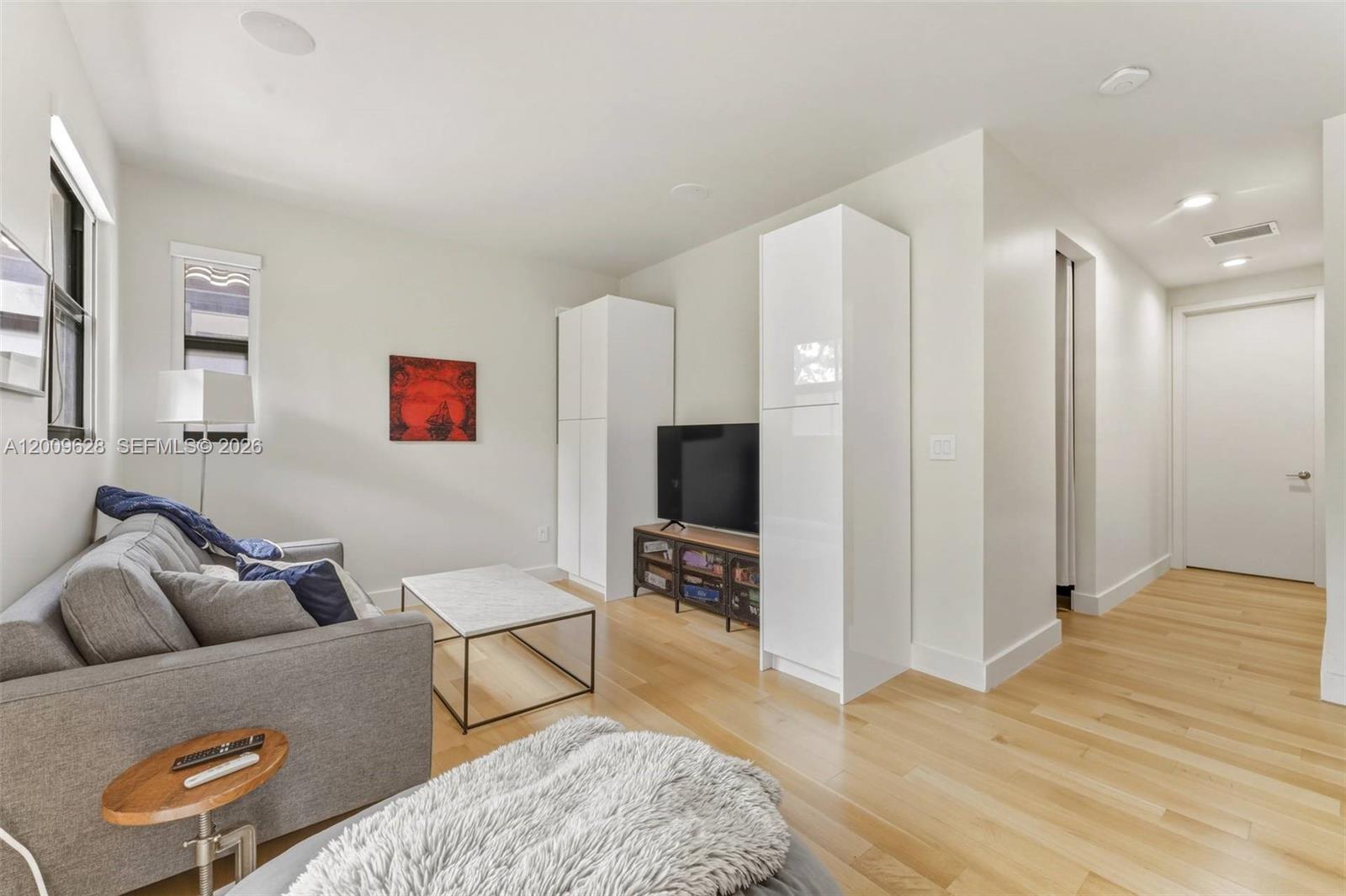 GROVE ENCLAVE CONDO - Residential