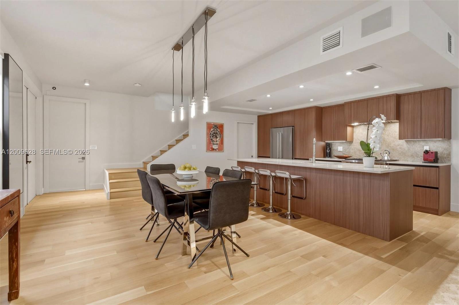 GROVE ENCLAVE CONDO - Residential
