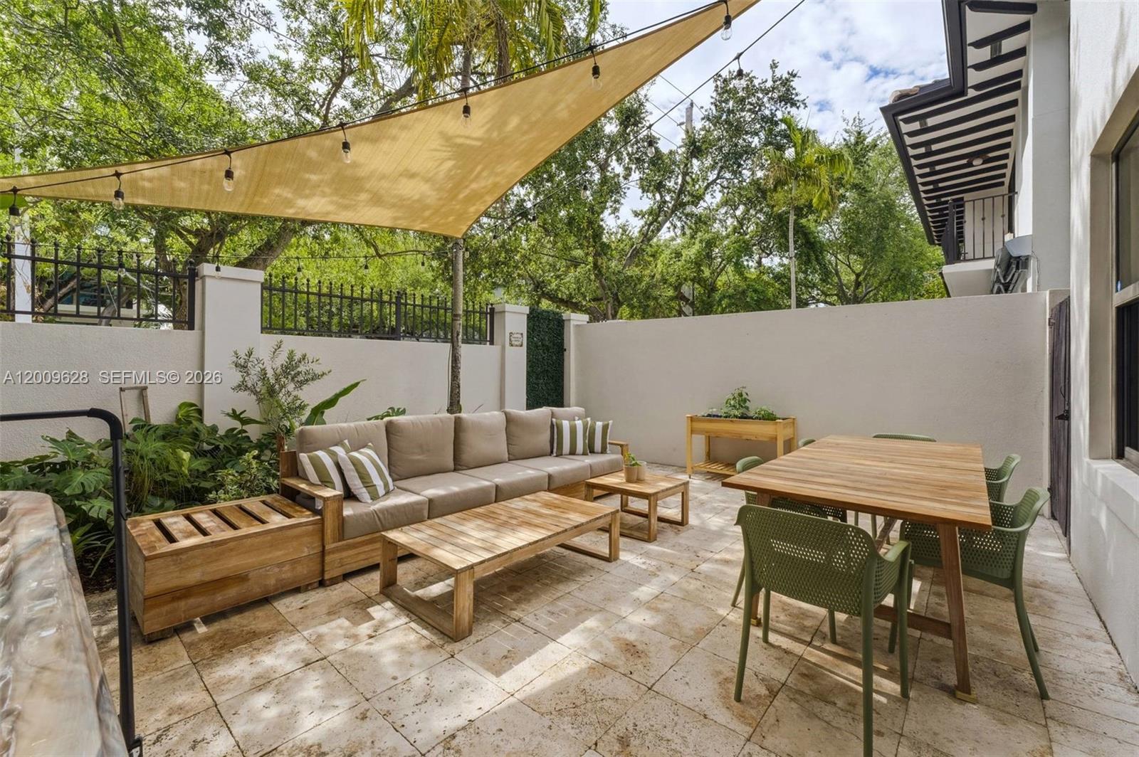 GROVE ENCLAVE CONDO - Residential