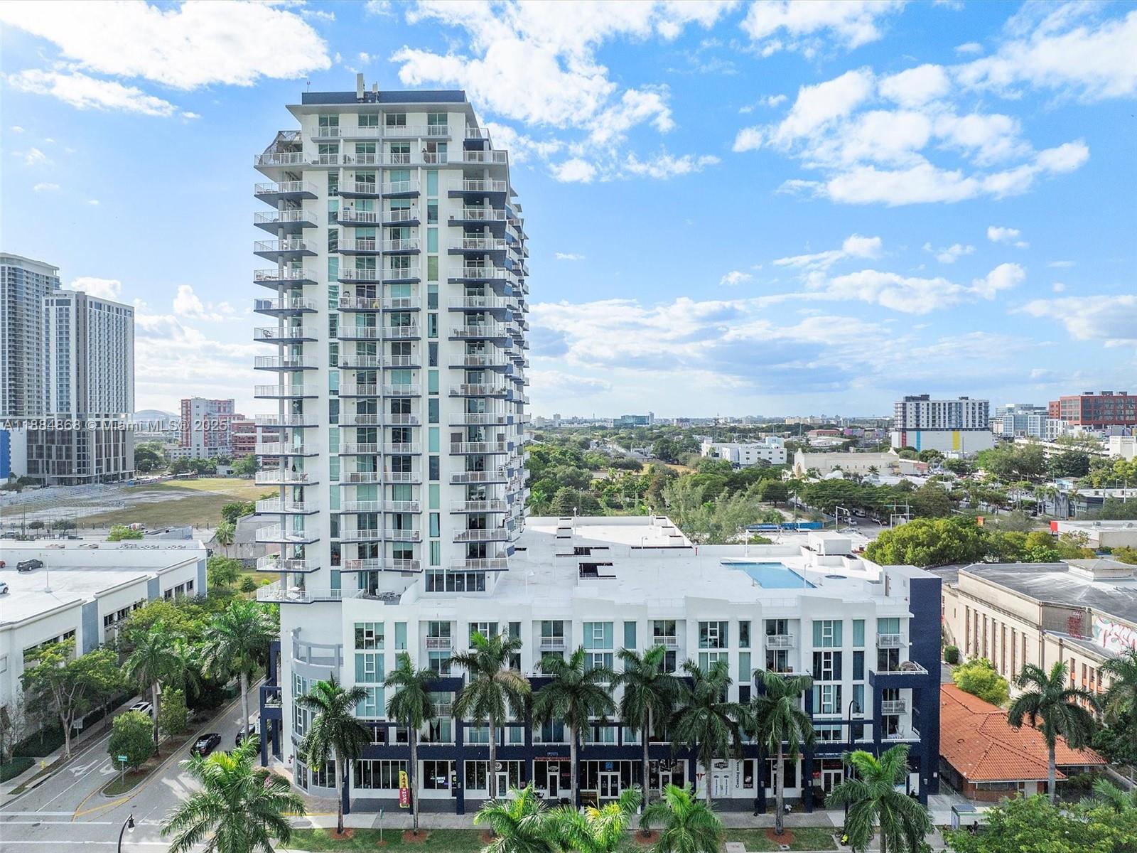 1800 BISCAYNE PLAZA CONDO - Residential