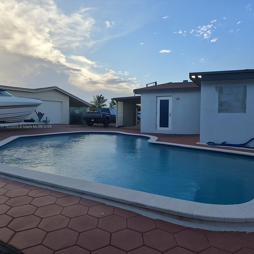 1320 NW 179th Ter