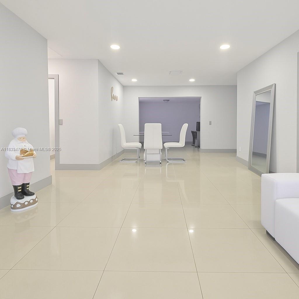 SCOTT LAKE MANOR SEC 3 - Residential