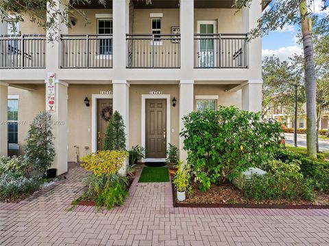 14762 SW 12th St Pembroke Pines FL 33027