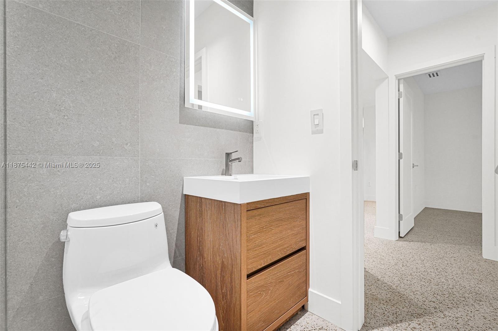 GRIFFINS SUB - Residential Lease