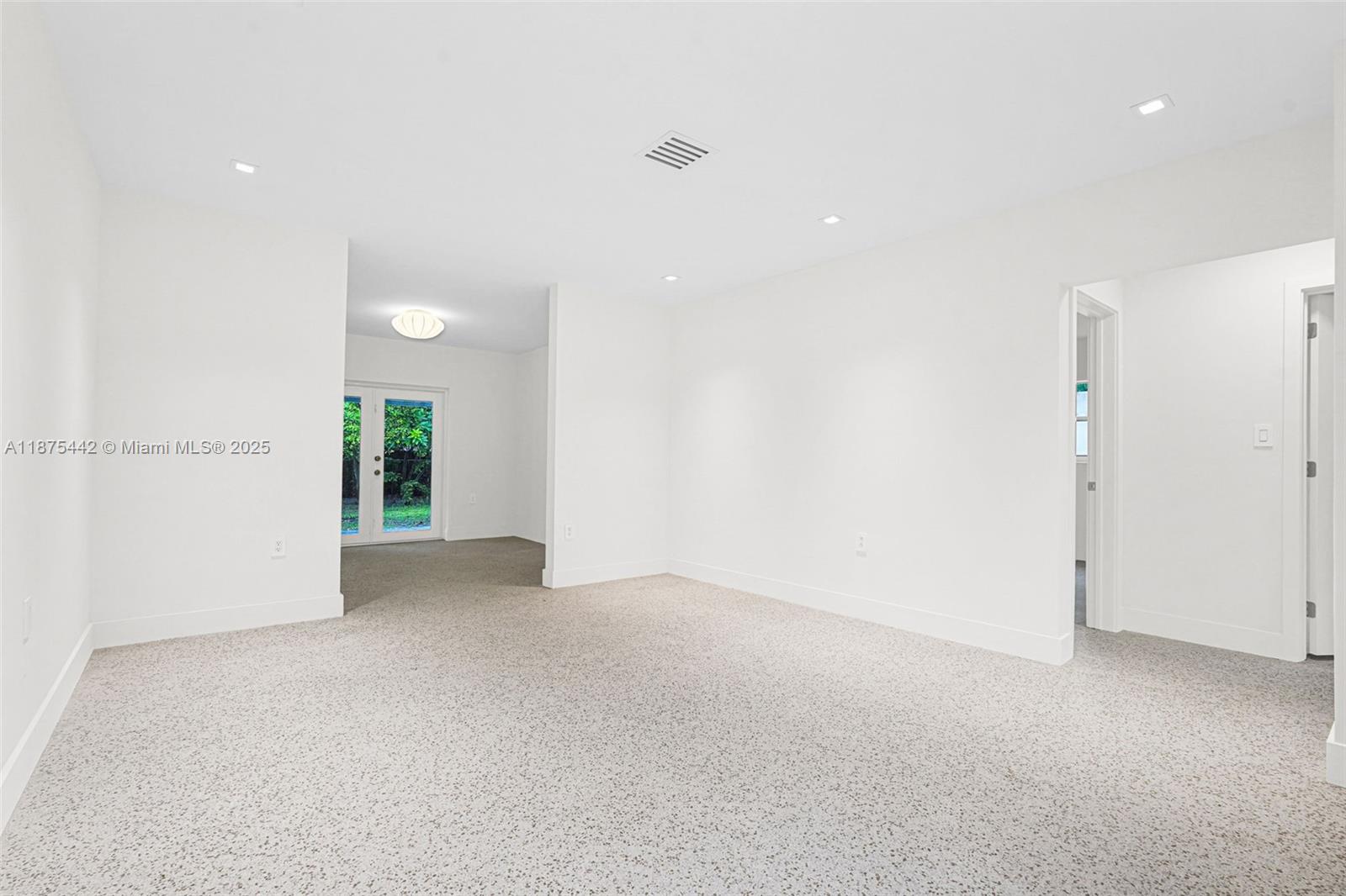 GRIFFINS SUB - Residential Lease