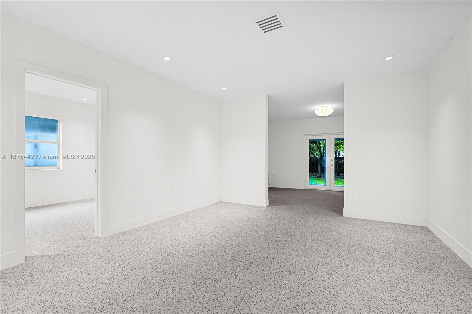 GRIFFINS SUB - Residential Lease