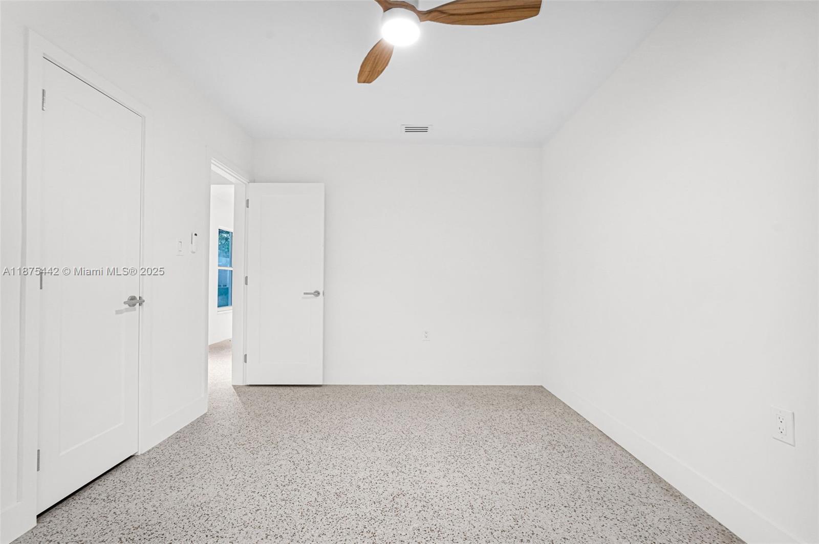 GRIFFINS SUB - Residential Lease