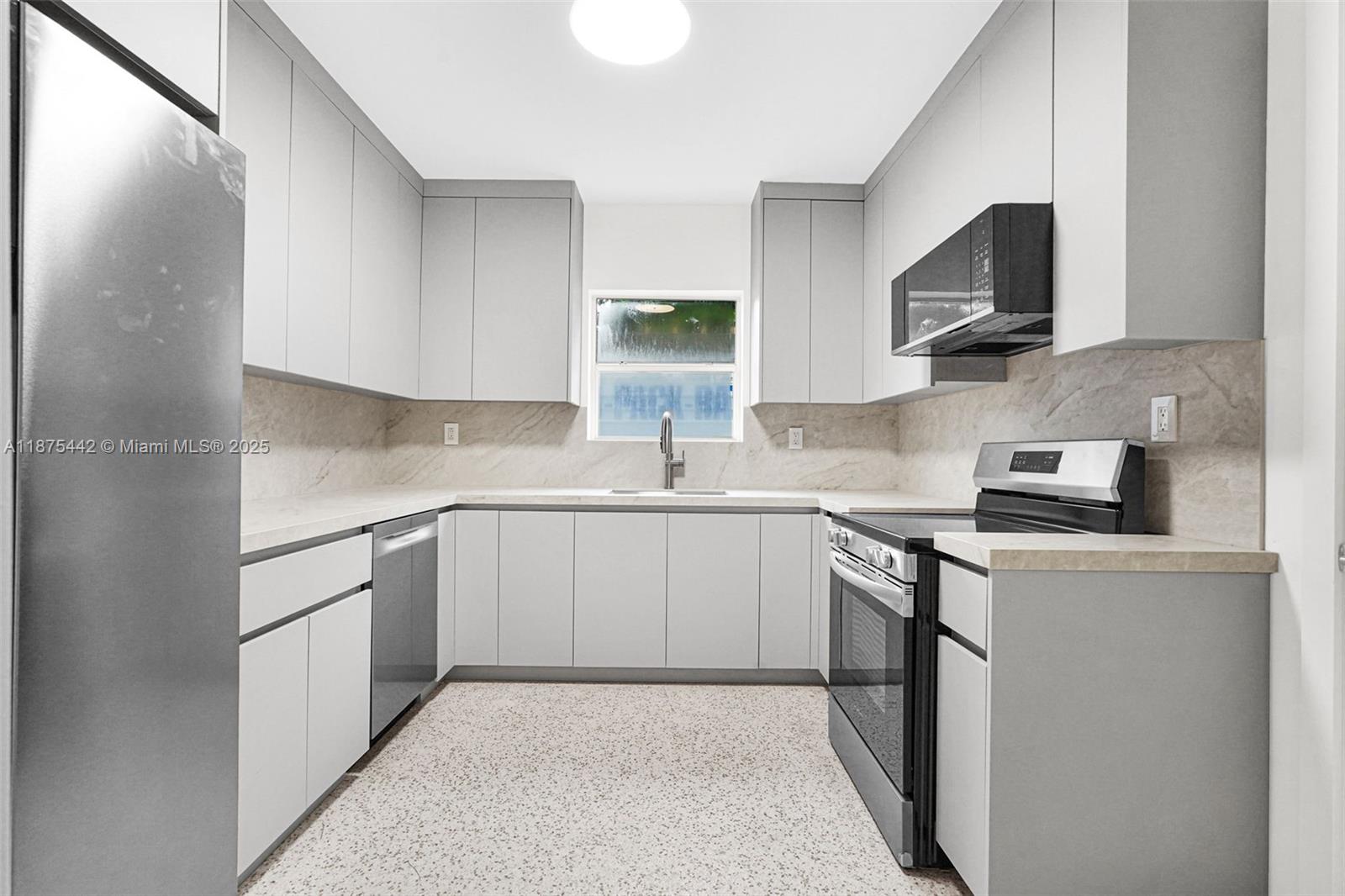 GRIFFINS SUB - Residential Lease