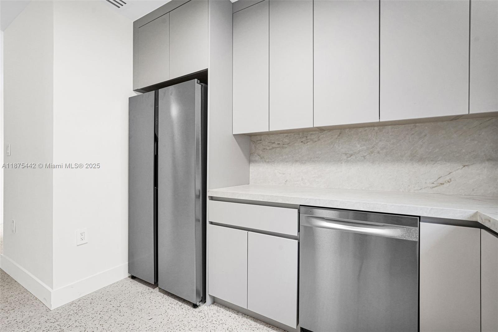 GRIFFINS SUB - Residential Lease