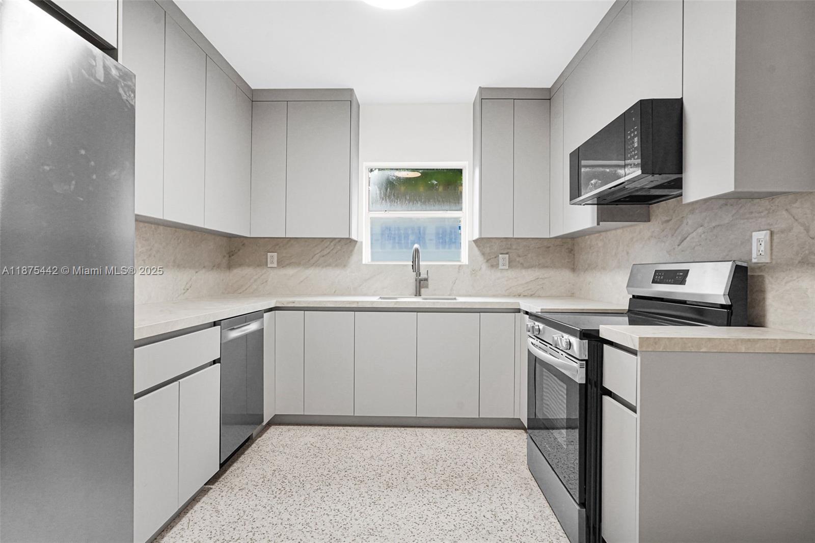 GRIFFINS SUB - Residential Lease