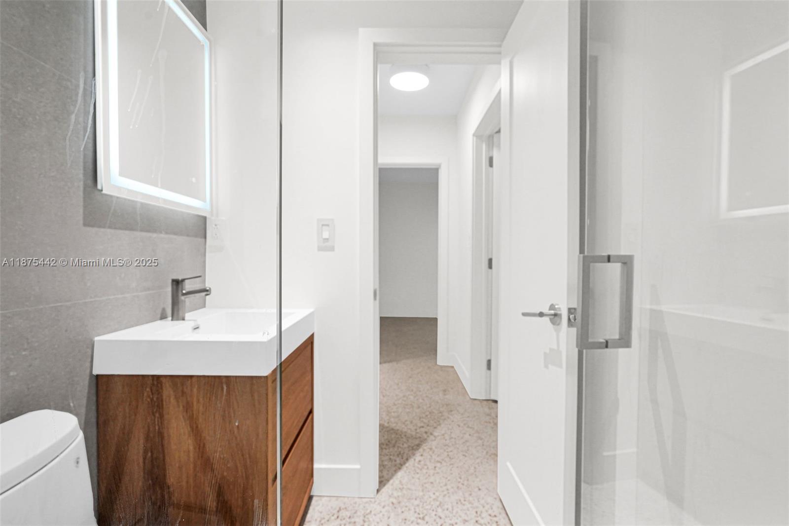 GRIFFINS SUB - Residential Lease