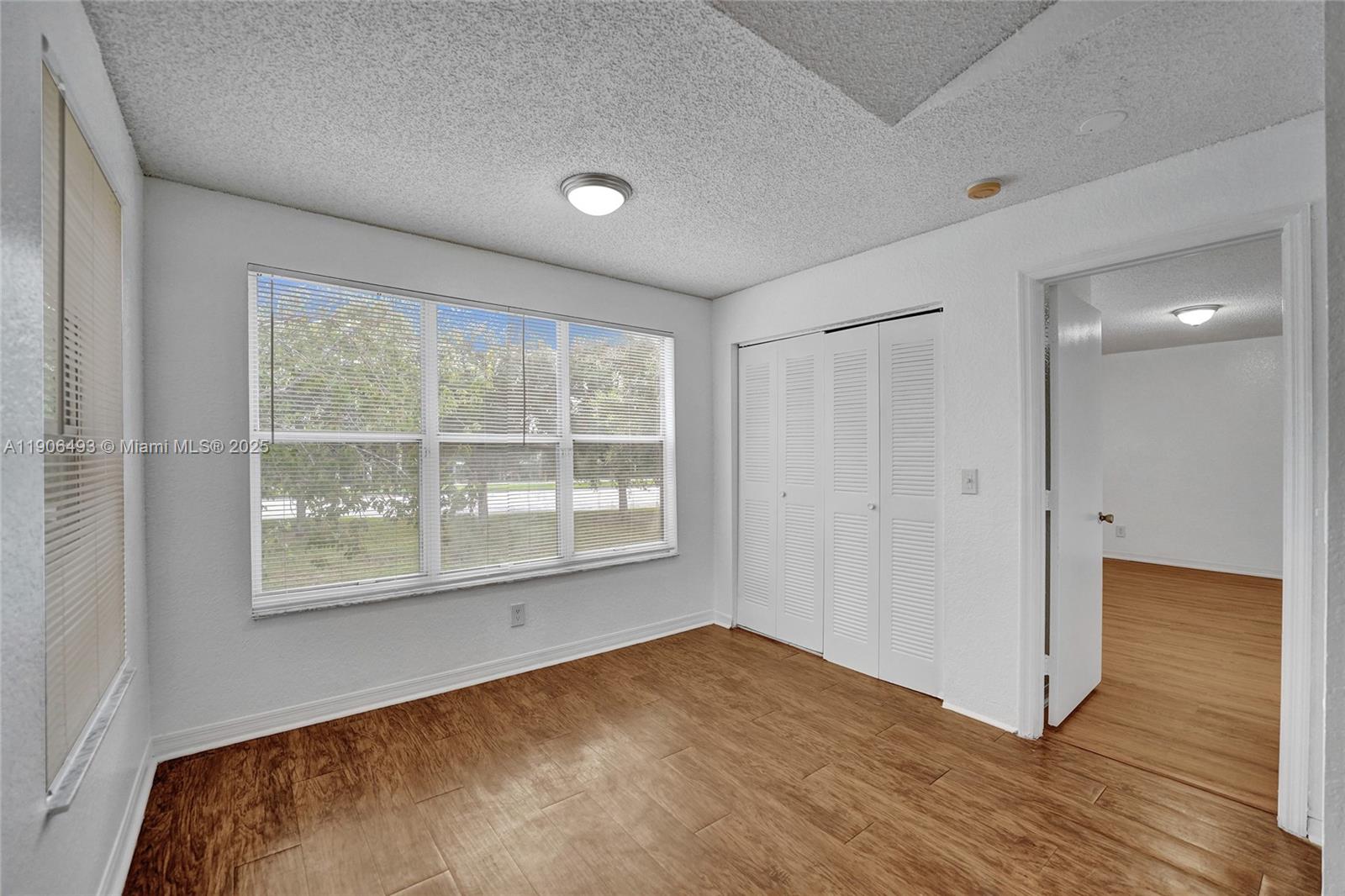 ISLES AT LAGO MAR CONDO - Residential Lease