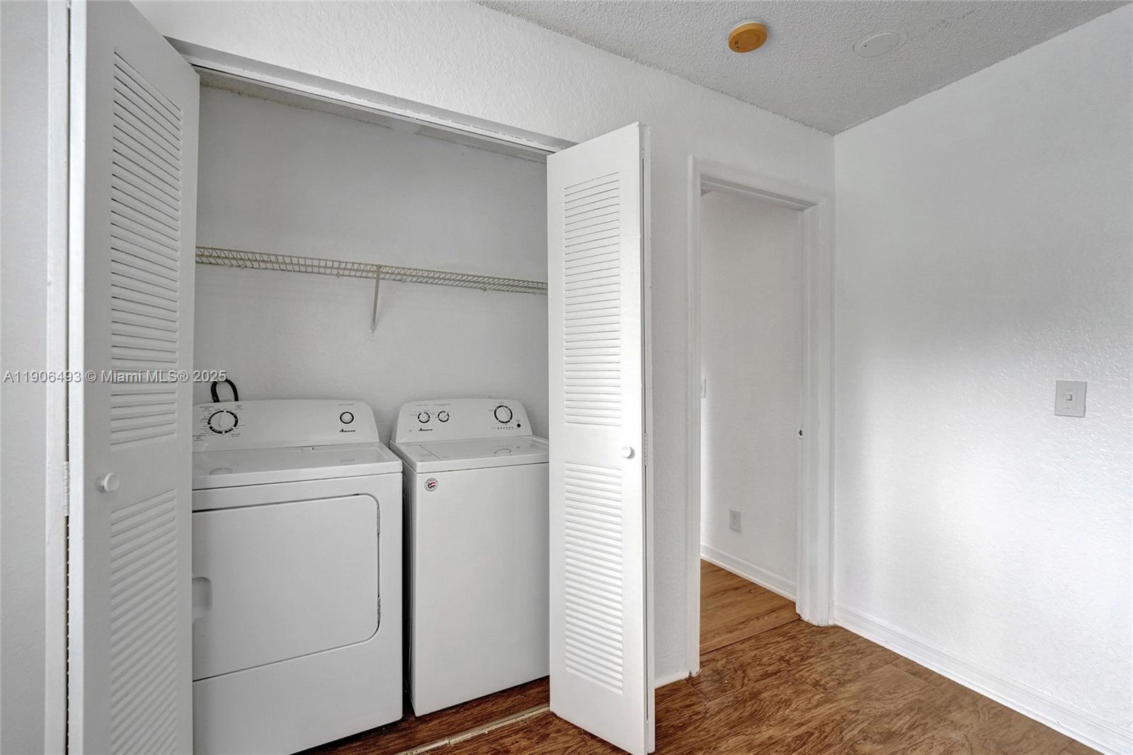 ISLES AT LAGO MAR CONDO - Residential Lease