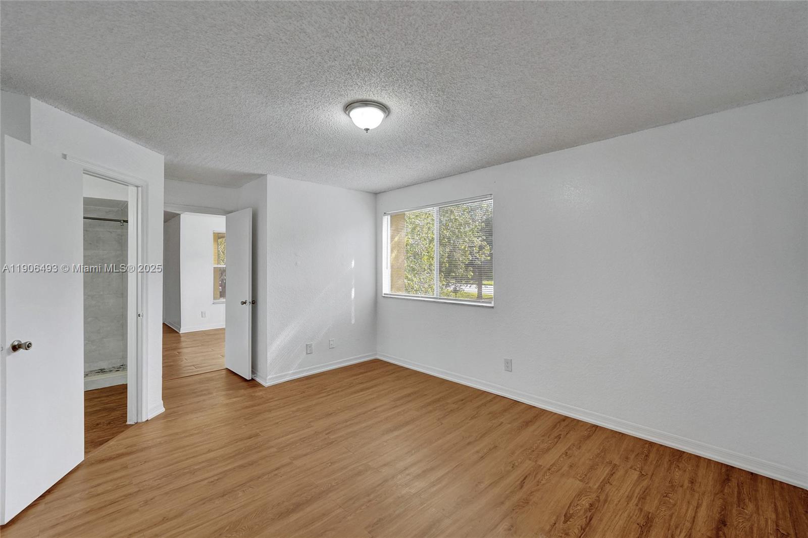 ISLES AT LAGO MAR CONDO - Residential Lease