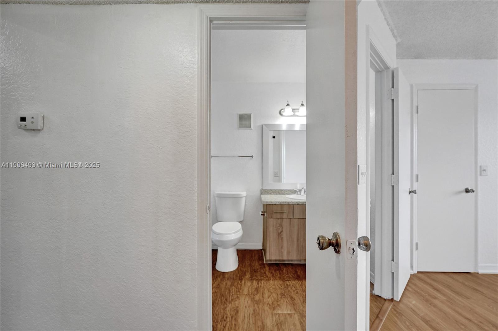 ISLES AT LAGO MAR CONDO - Residential Lease