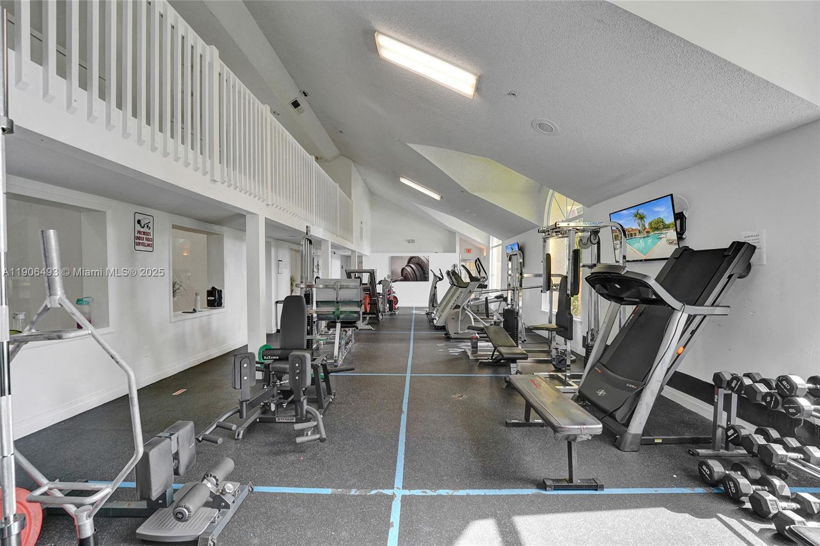 ISLES AT LAGO MAR CONDO - Residential Lease