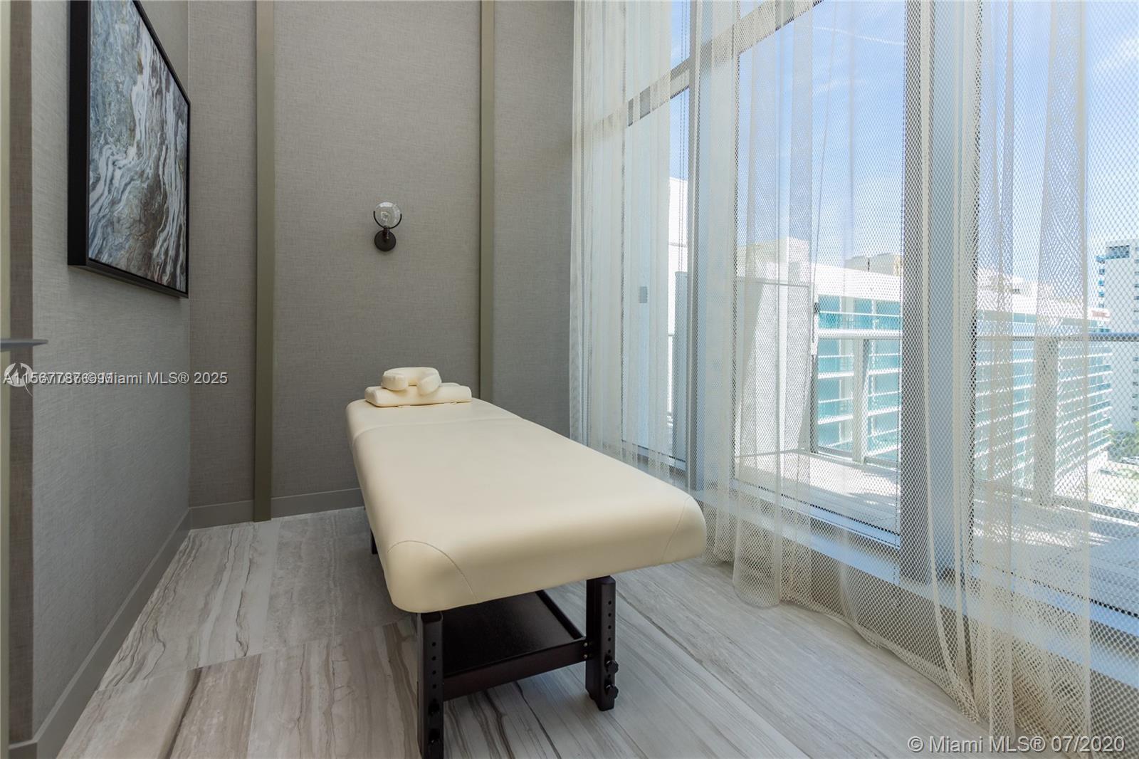 4010 SOUTH OCEAN CONDO - Residential