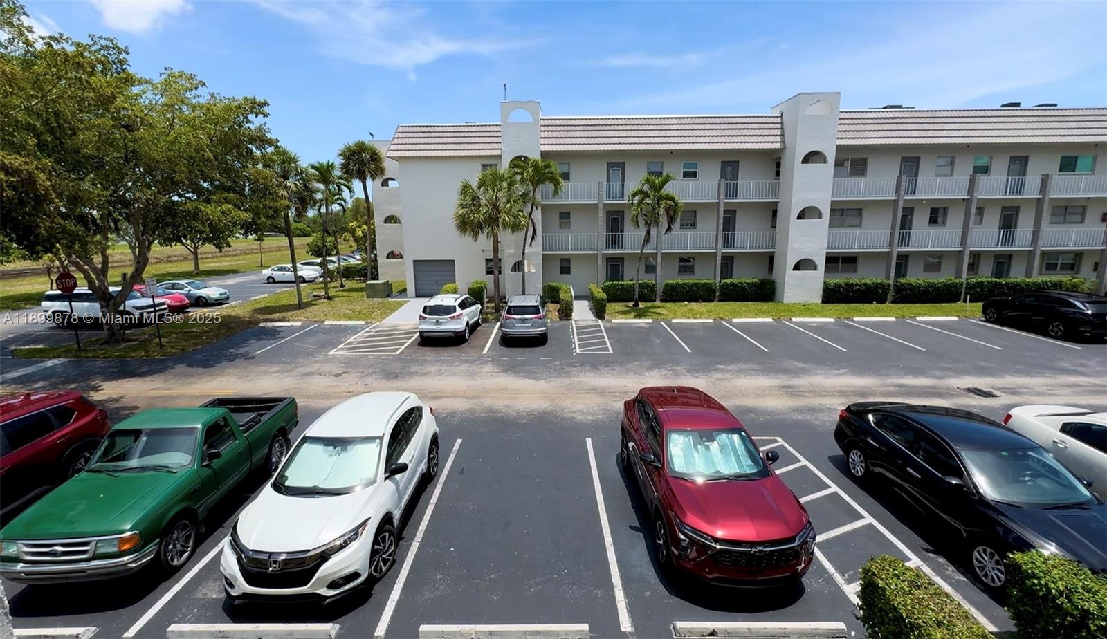 SUNRISE LAKES 56 CONDO - Residential Lease