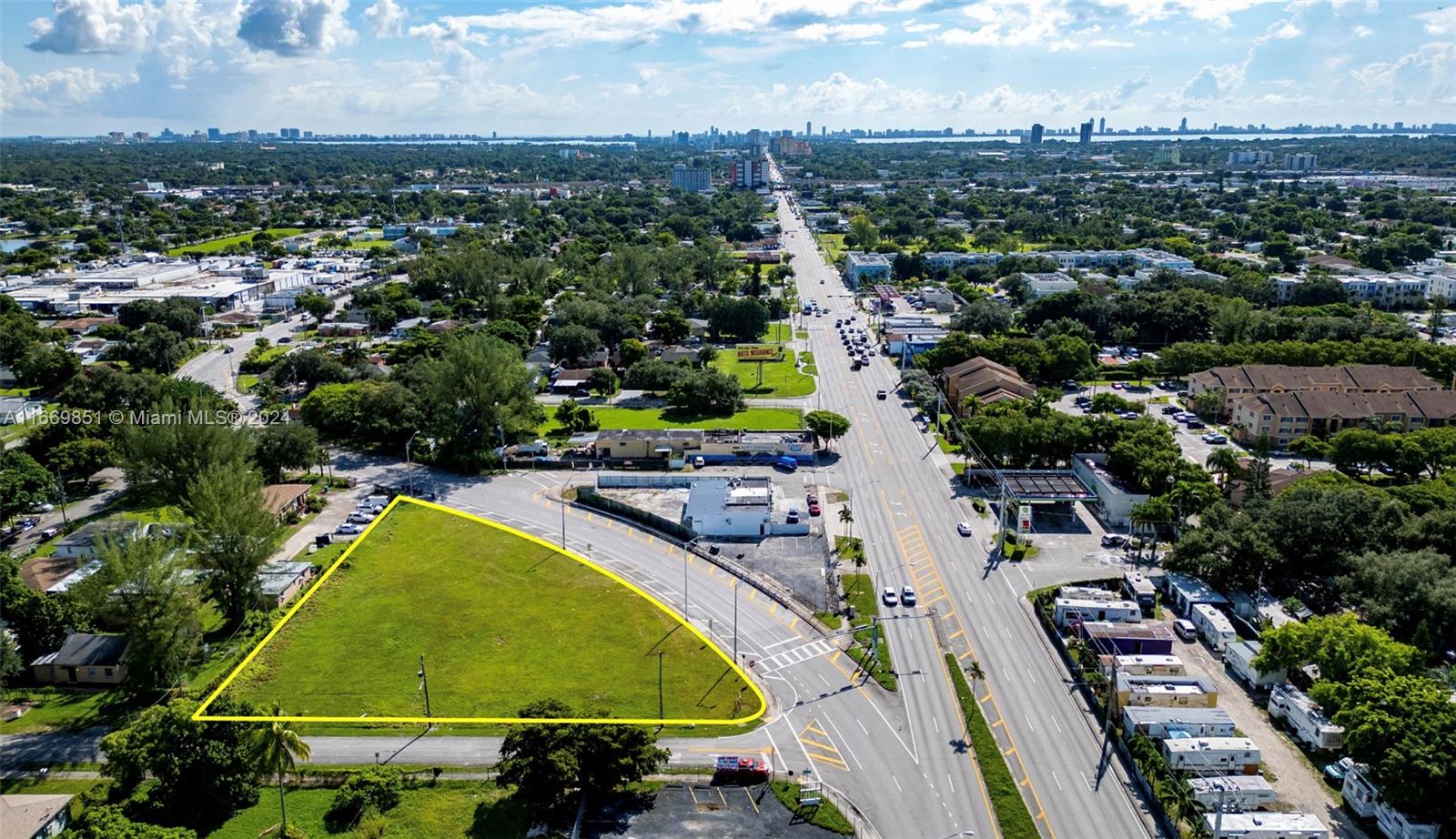 Opportunity to acquire just under an acre of land at a favorable price point in a rapidly growing market. This 43,062 SF site is consolidated into one folio and faces 79th Street which has an average daily traffic count of 36,000 vehicles and leads past I95 to the bay and Miami Beach.
The property is ideal for drive through retail concepts, a supermarket, or a convenience store. The property also offers a prime opportunity to leverage the Live Local Act (SB102) and max out residential unit count.
The property is located in West Little River. The western portion of the neighborhood is relatively untapped, giving an investor or developer a strong strategic advantage to pick up a large piece before the area heats up.