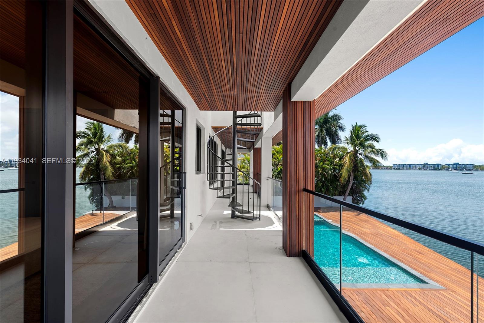 EASTERN SHORES 1ST ADDN - Residential