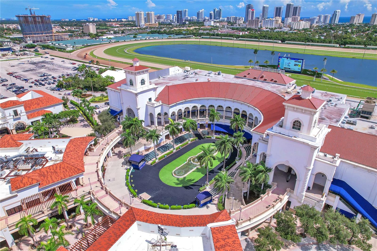 HIGHLAND PARK VILLAGE CON - Residential