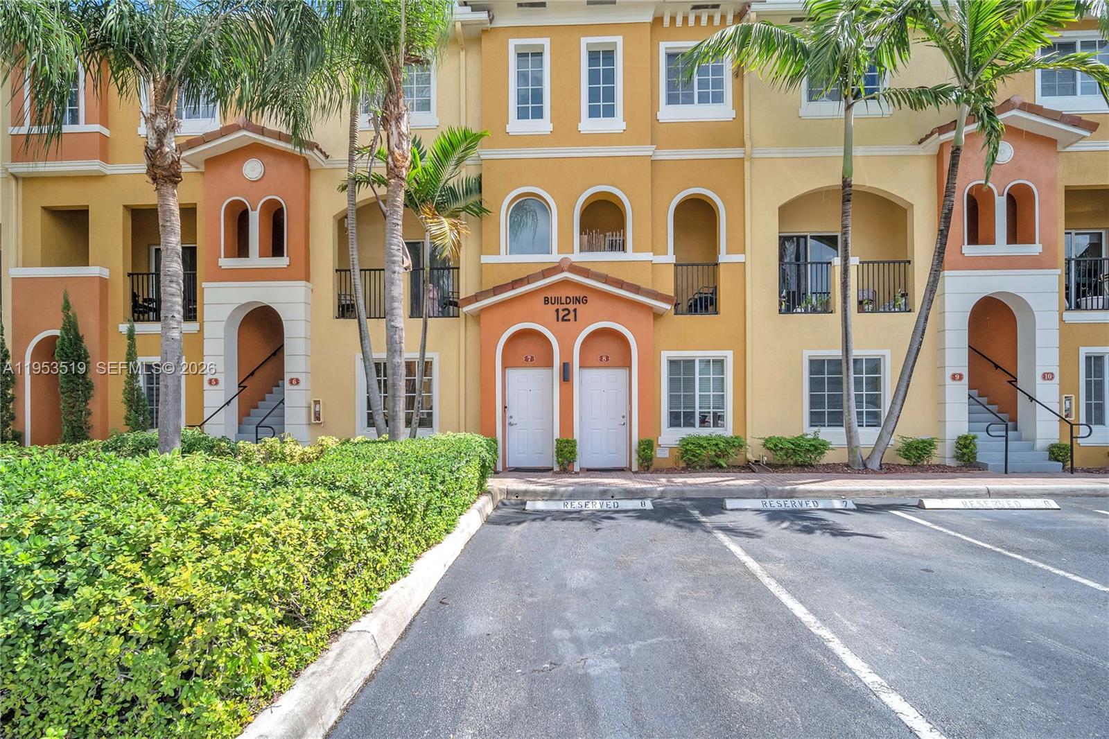 HIGHLAND PARK VILLAGE CON - Residential