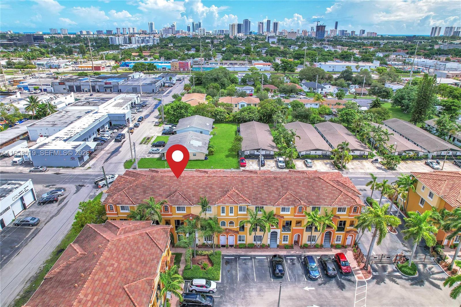 HIGHLAND PARK VILLAGE CON - Residential