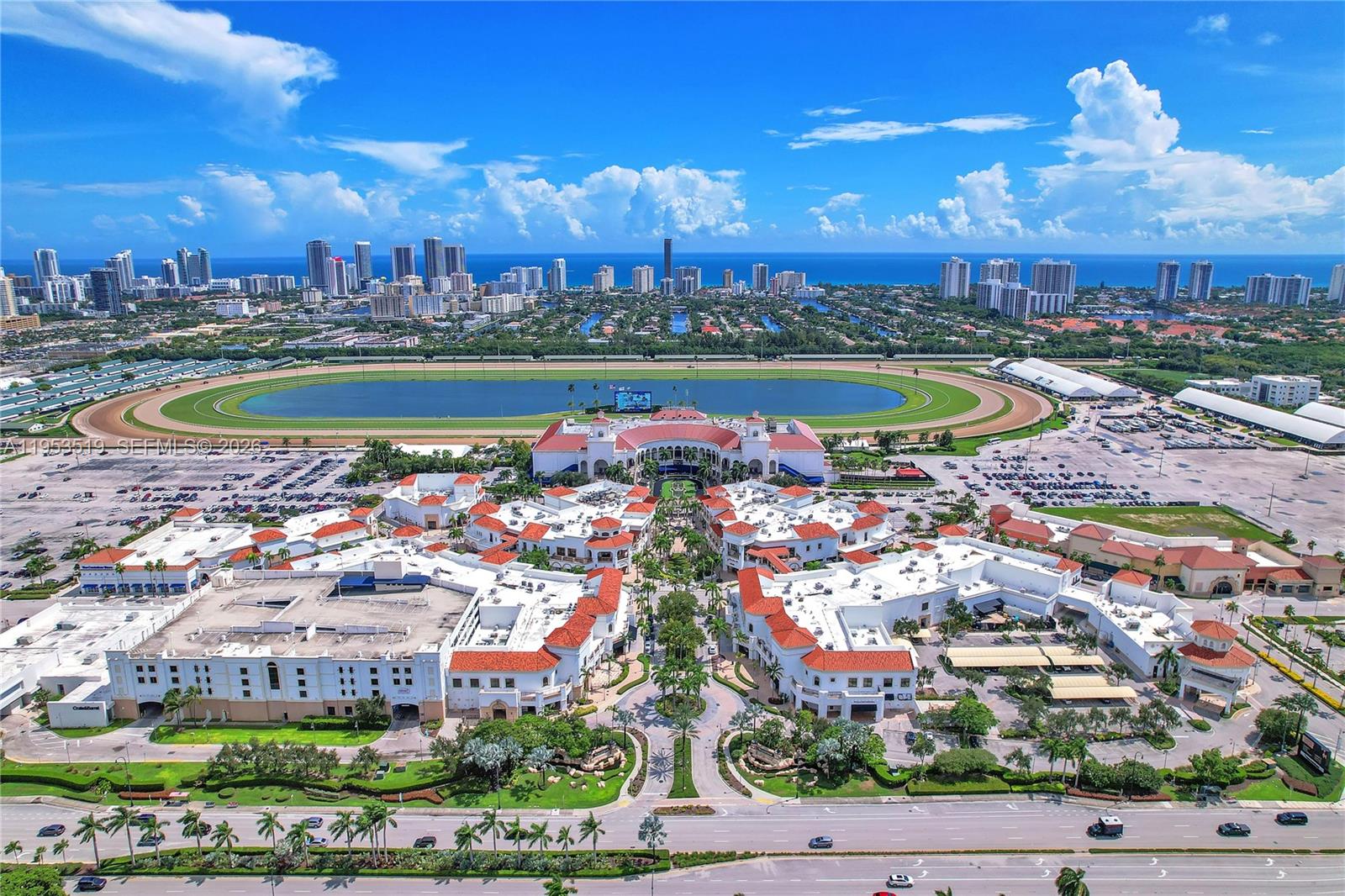 HIGHLAND PARK VILLAGE CON - Residential