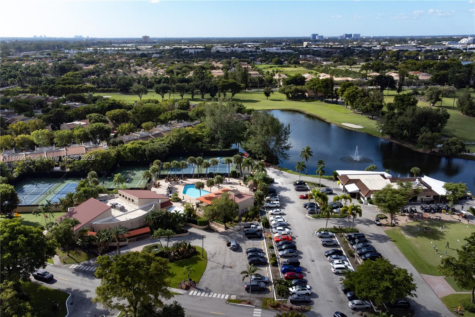 COSTA DEL SOL CONDO C - Residential