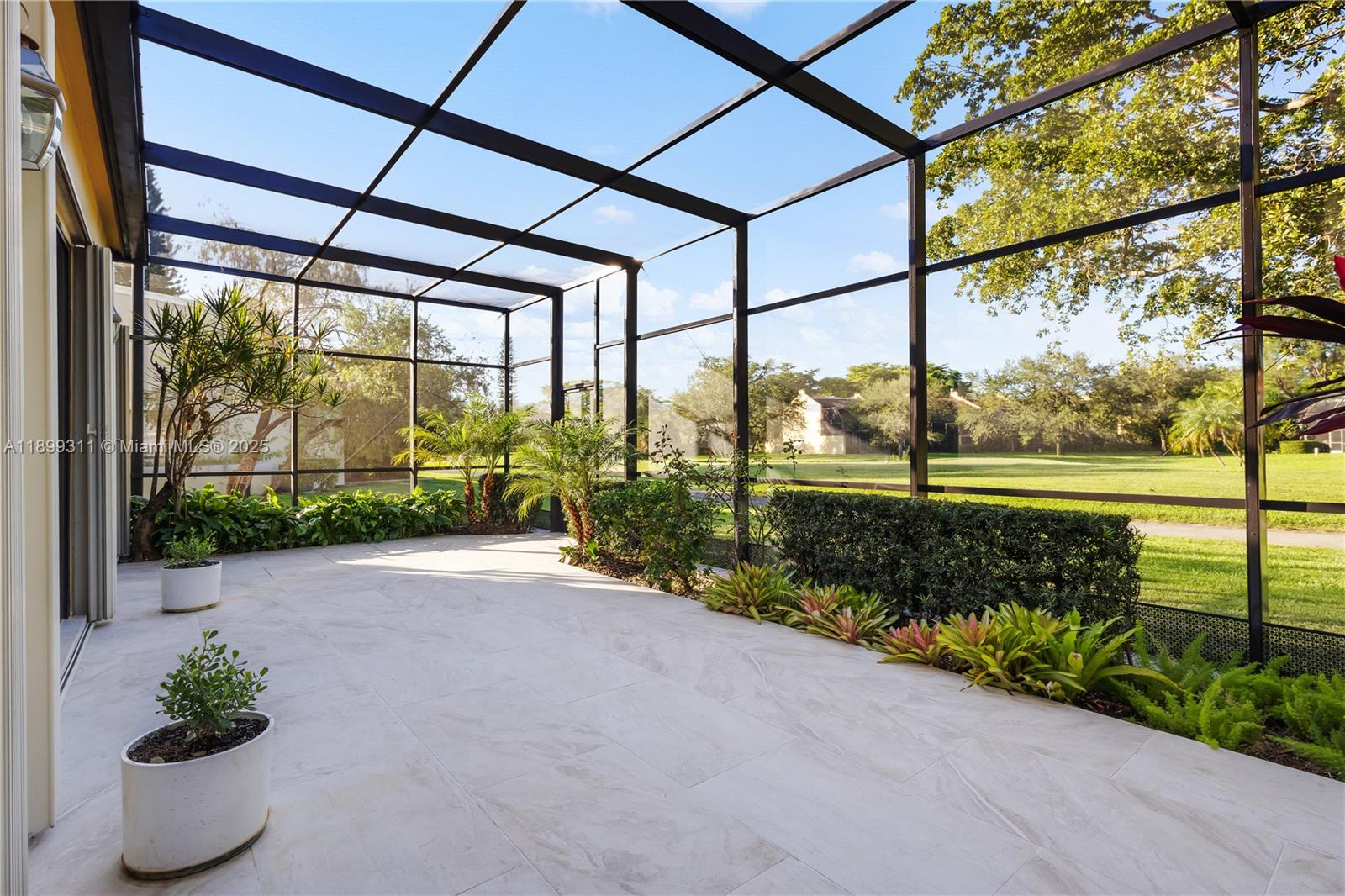 COSTA DEL SOL CONDO C - Residential