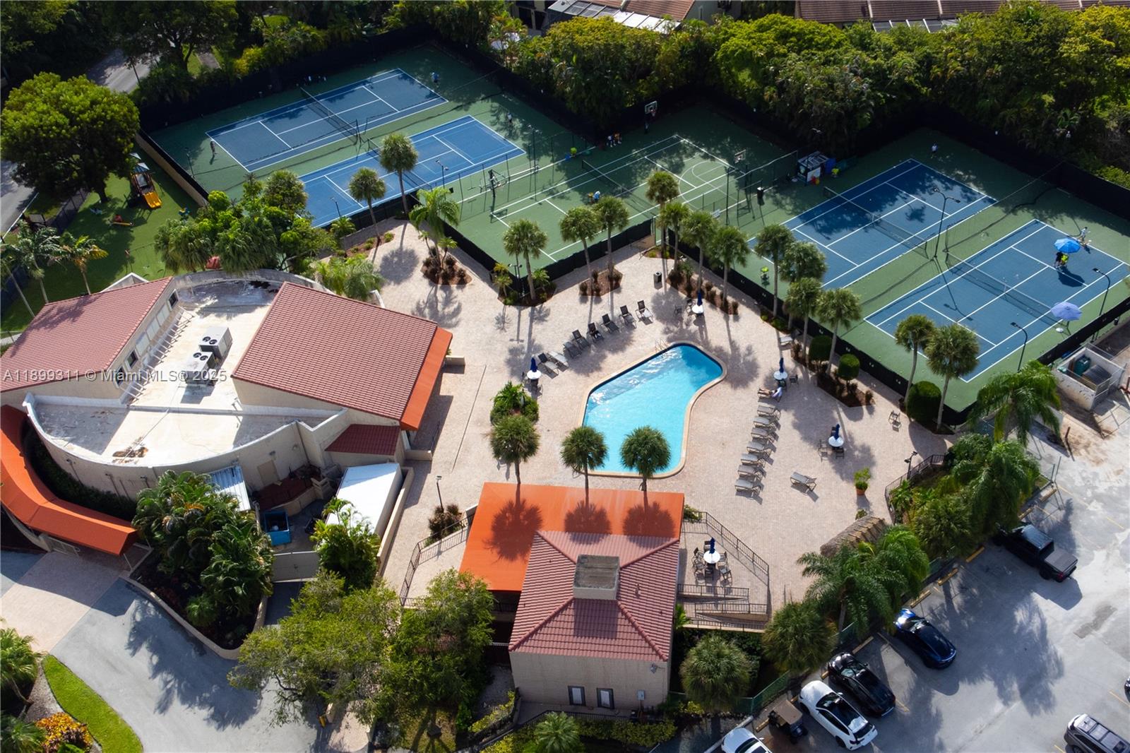 COSTA DEL SOL CONDO C - Residential