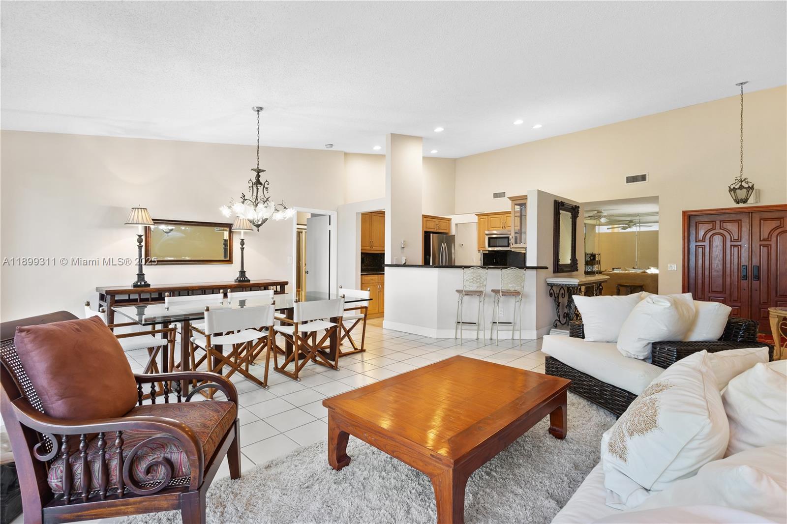 COSTA DEL SOL CONDO C - Residential