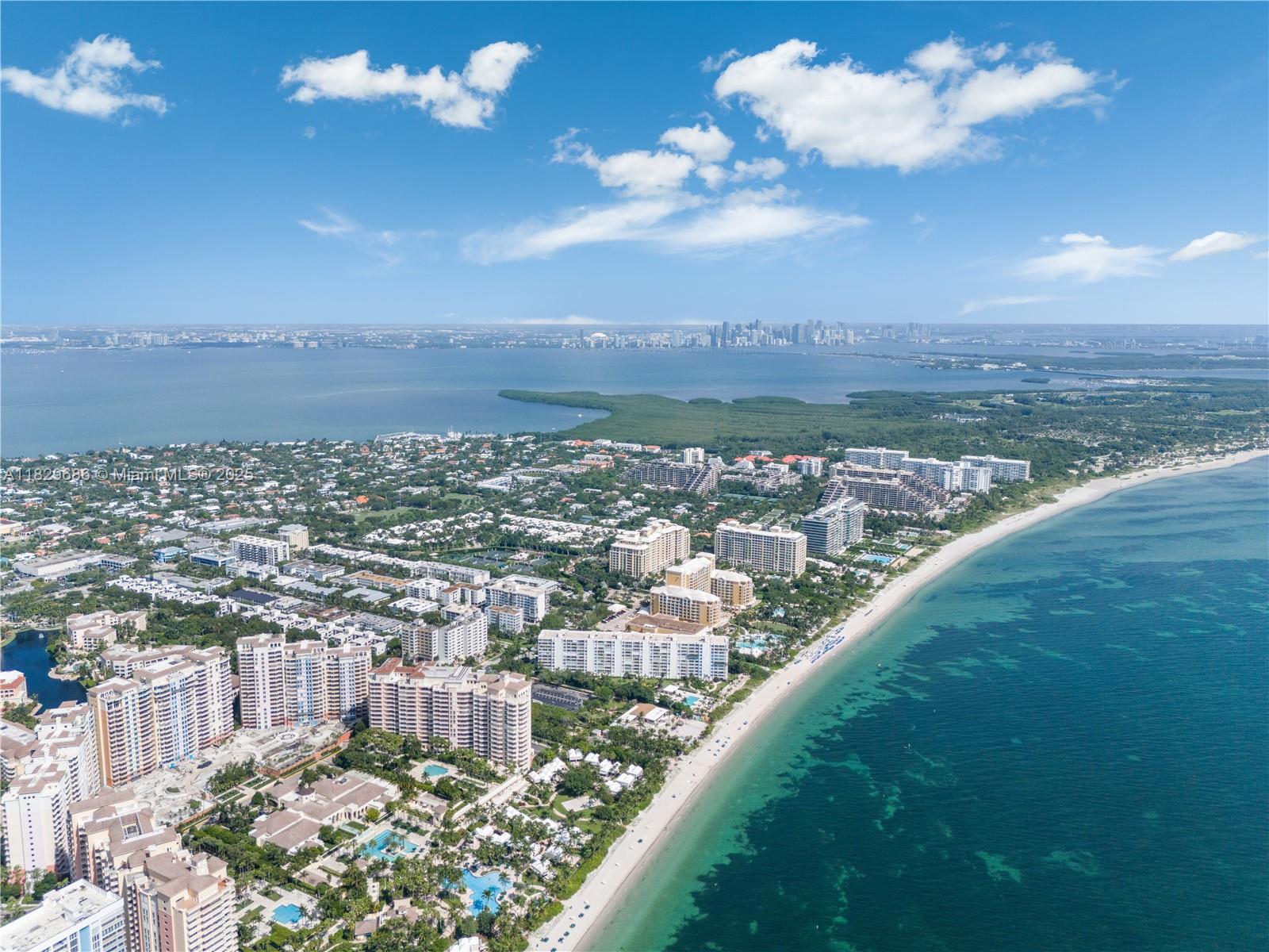 SANDS OF KEY BISCAYNE CON - Residential