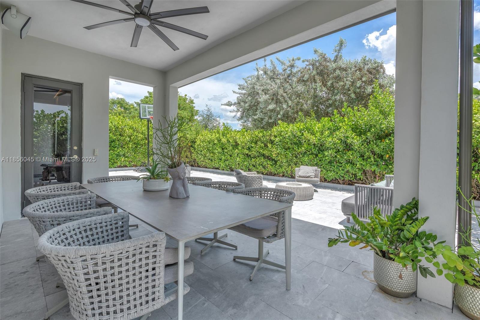 TUSCAN ISLES - Residential