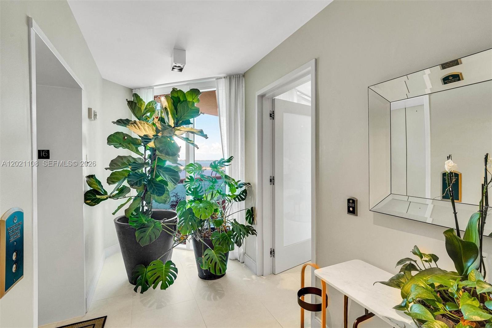 1643 Brickell Ave 1602