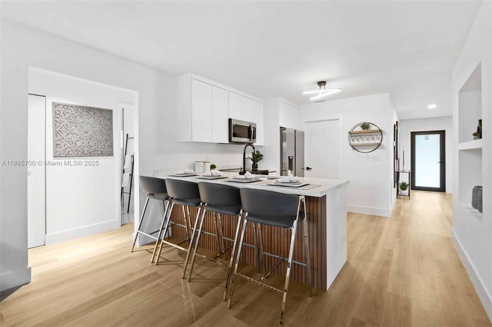 BOCA RATON SQUARE UNIT 19 - Residential