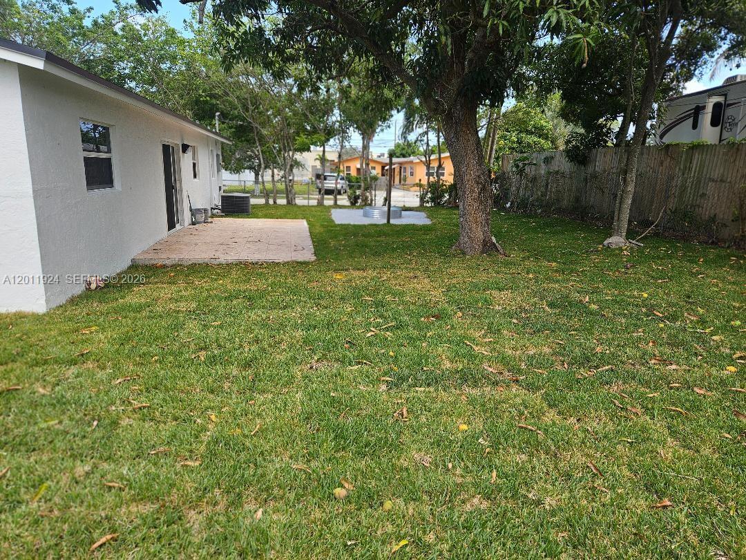 LAKE AIRE ESTATES - Residential