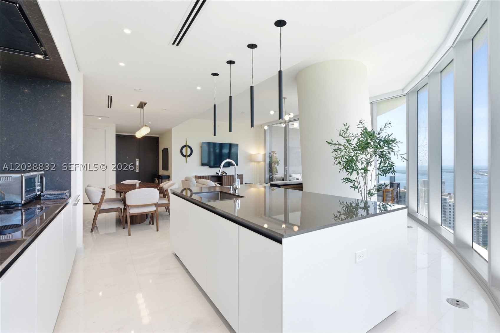 300 Biscayne Boulevard Way 4007W