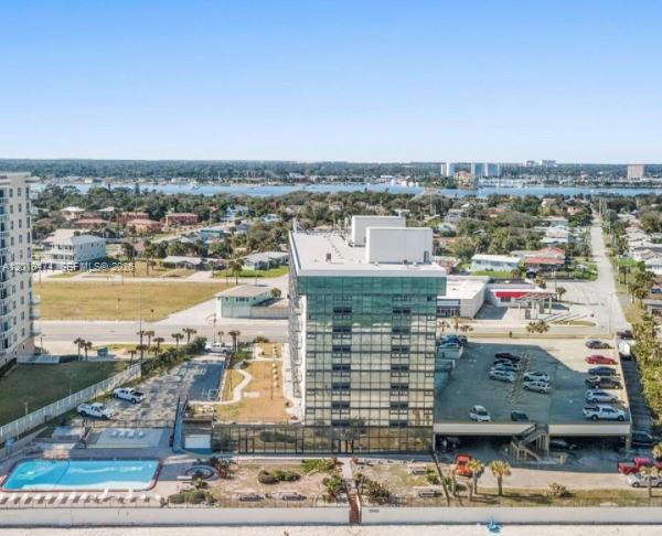 OCEANSIDE INN - Residential