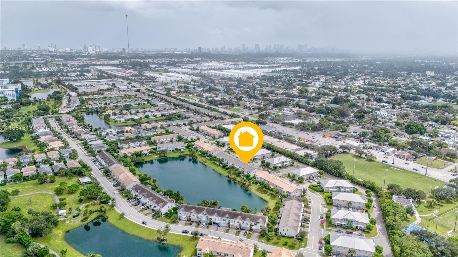 HILLCREST COUNTRY CLUB - Residential